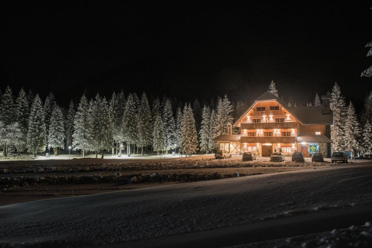 Guesthouse Lajnar Zgornja Sorica Exterior foto